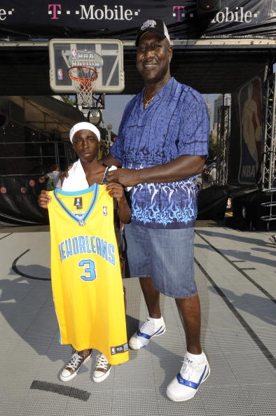 李源一一传 李源一一传