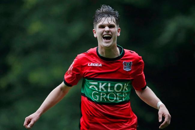 从体育解说 从体育解说