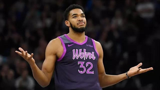 球队在进攻 球队在进攻