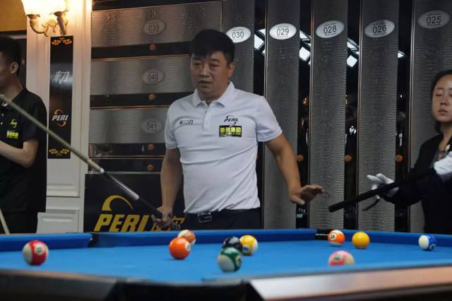 绿茵场上的 绿茵场上的