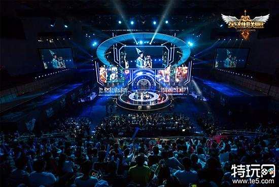 全英羽毛球 全英羽毛球